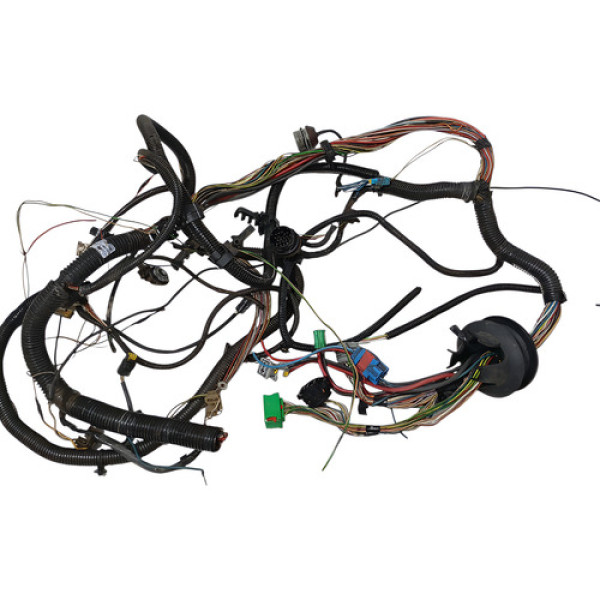 Chicote Caixa De Fusível Peugeot Partner 1.8 1999 A 2004