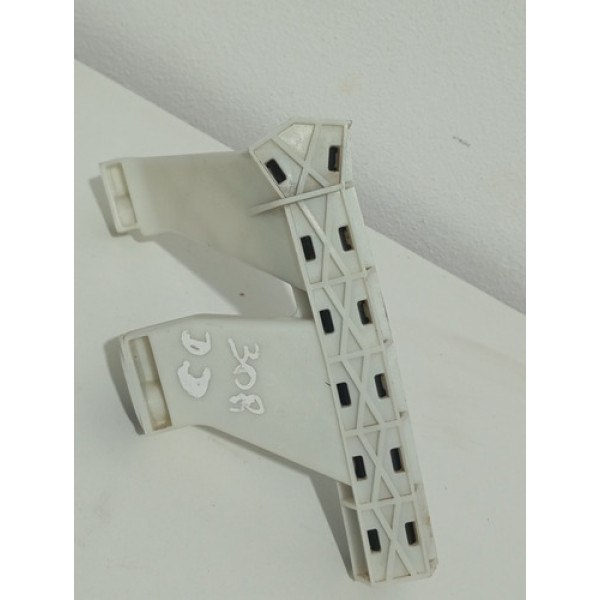 Guia Vidro Porta Dianteira Direita Peugeot 308 2014 Thp