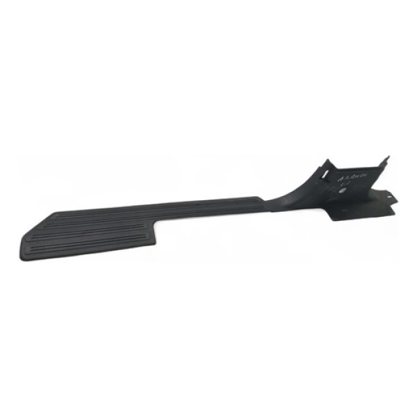 Soleira Porta Dianteira Direita Vw Amarok 2010 A 2016 Preto