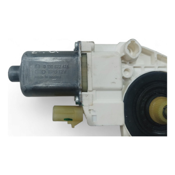 Dobradiça Porta Dianteira Esquerda + Borracha Limitadora