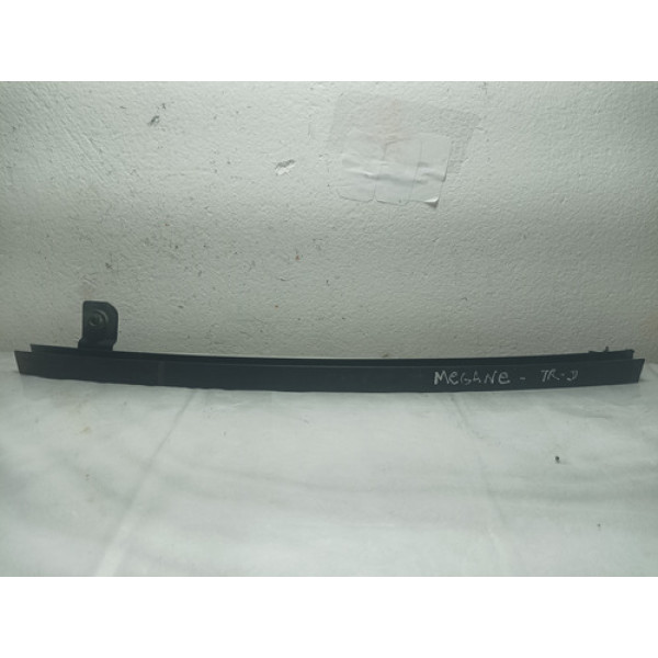 Guia Canaleta Do Vidro Traseiro Direito  Renault Megane 2009