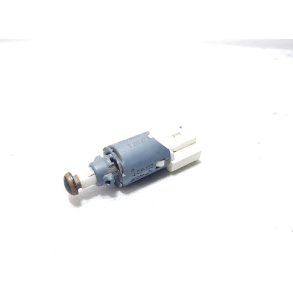 Interruptor Pedal De Freio Renault Megane Senic. 8200168238