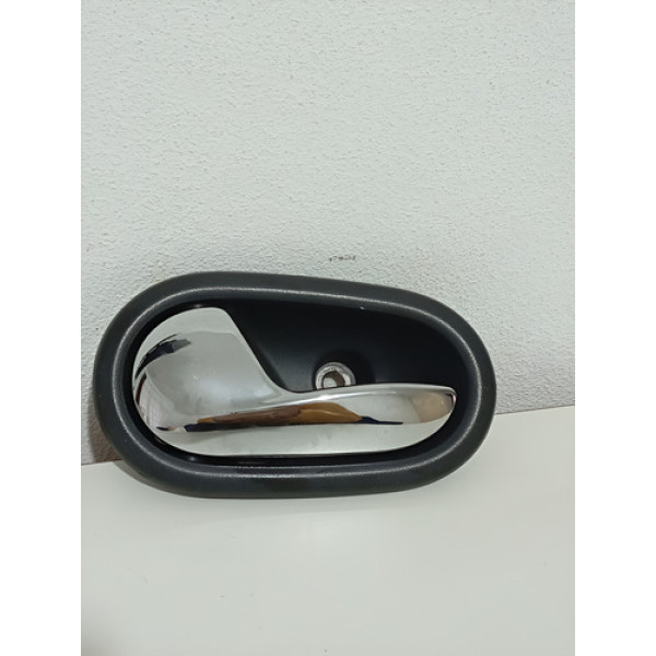 Maçaneta Interna Sandero 2022, Traseira Esquerda 2015/2022