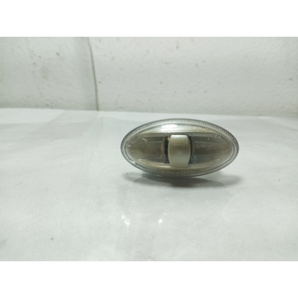 Luz Pisca Lateral Paralama  Citroen C3 2015