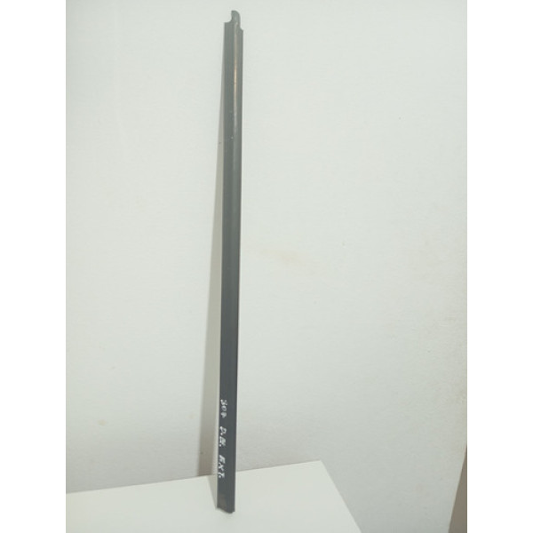 Pestana Externa Dianteira Esquerda Externa Peugeot 307.