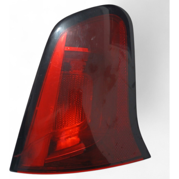 Lanterna Tampa Traseira Esq Citroen C3 2013 A 2019 C/detalhe Esquerdo/motorista Vermelho