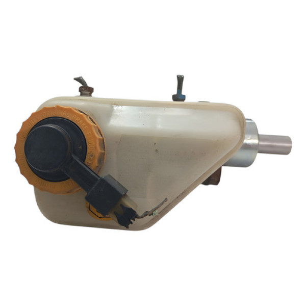 Cilindro Mestre C/reservatório Freio Fiat Fiorino 2004 A 08