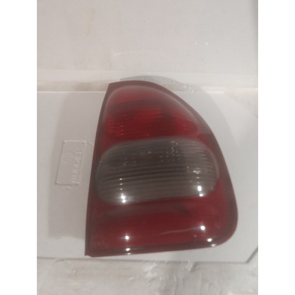 Lanterna Corsa 1.0 Sedan 2001 2003 2004 Lado Direito