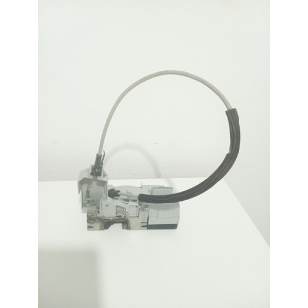 Fechadura Dianteira Direita Peugeot 307 2010