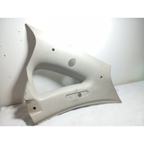 Moldura Acabamento Lateral Lado Esquerdo Corsa Sedan 2004