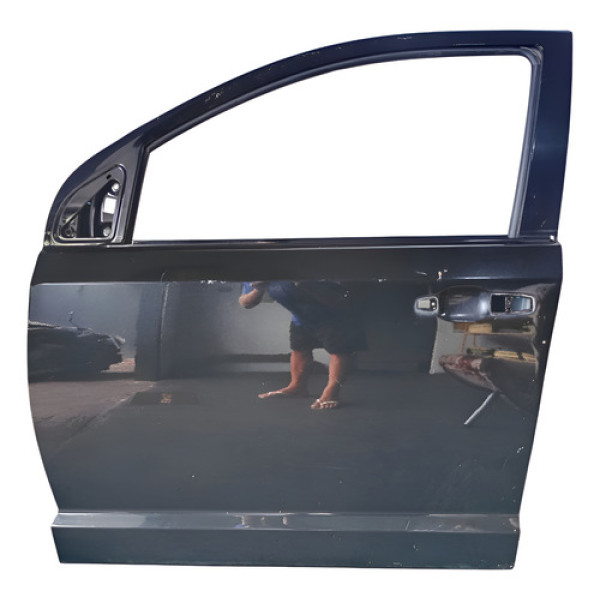 Porta Dianteira Esquerd Fiat Freemont 2012/13/2014 C/detalhe